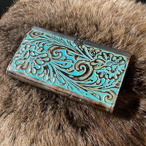 PATRICIA NASH CAUCHY WALLET